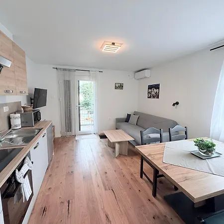 A & B Apartment Lovran