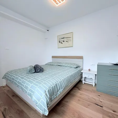 Apartment A & B